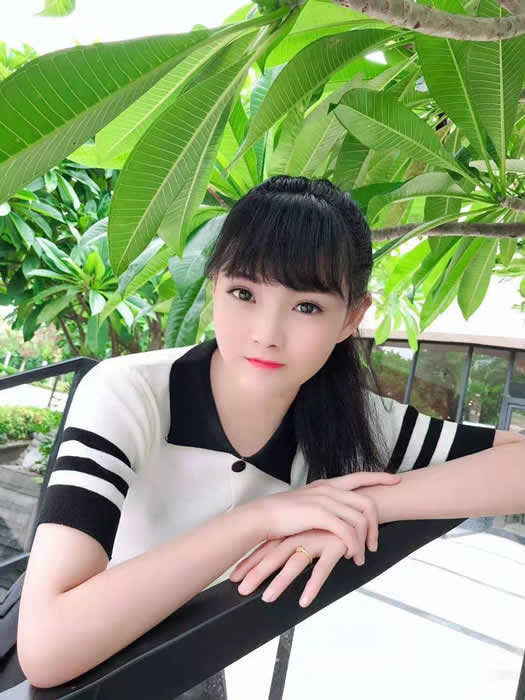枝江商务深圳模特-【金荔】