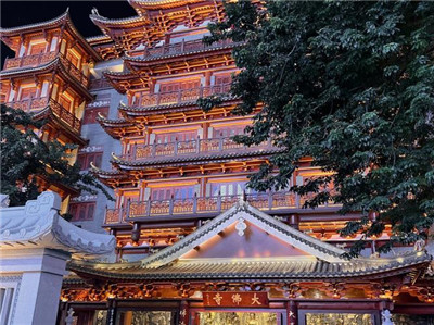 深圳金鹏会所：翱翔蓝天，享受自由之感